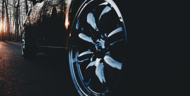 Tire & Wheel Road Conditions & Spending: Which States Rank the Highest and Lowest?